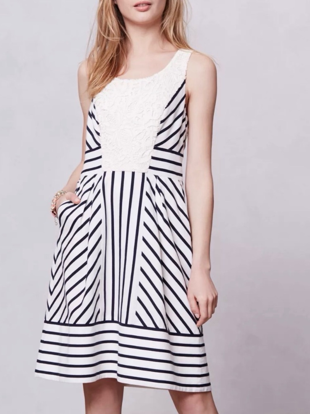 Anthropology Maeve Cream Lace Bodice Navy Striped Midi Dress size 4